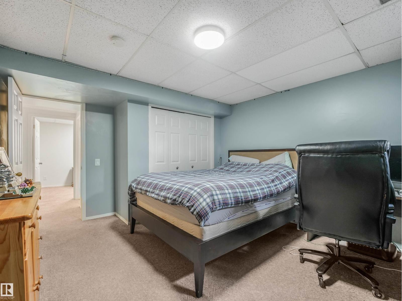 3467 39 St Nw Property Photo 43