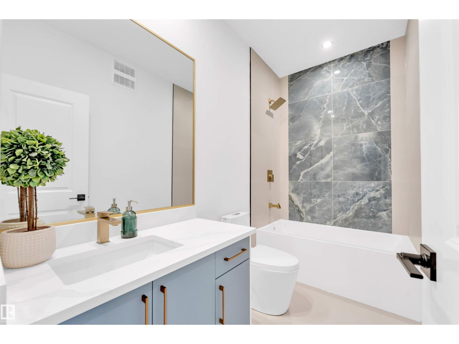 2 Tenuto Li Property Photo 24