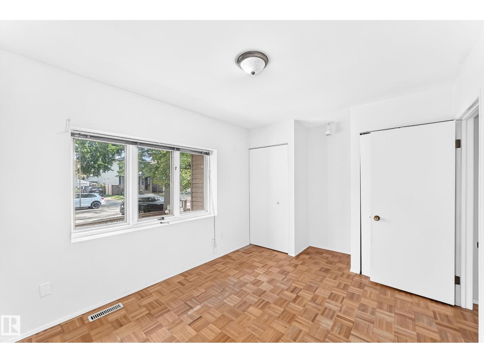 9536 155 St Nw Property Photo 25