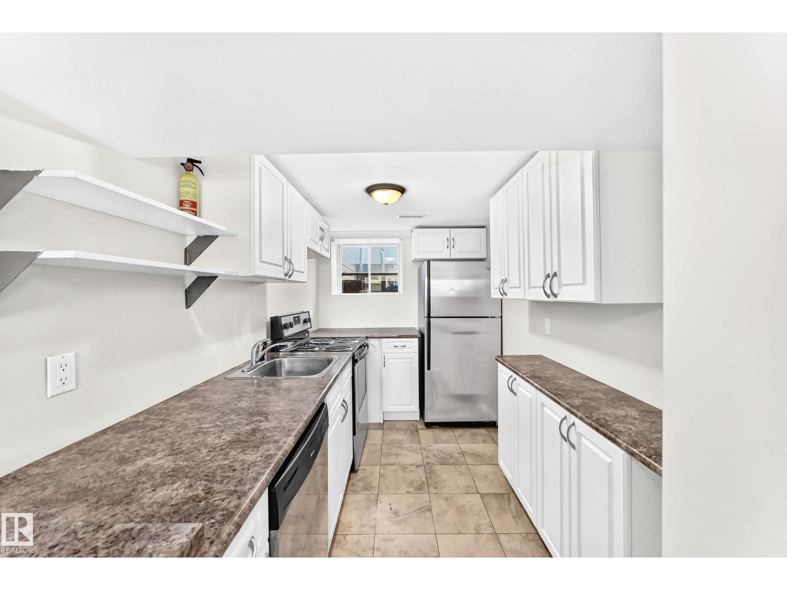 9536 155 St Nw Property Photo 38