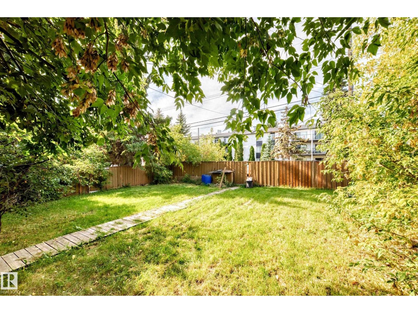9536 155 St Nw Property Photo 52