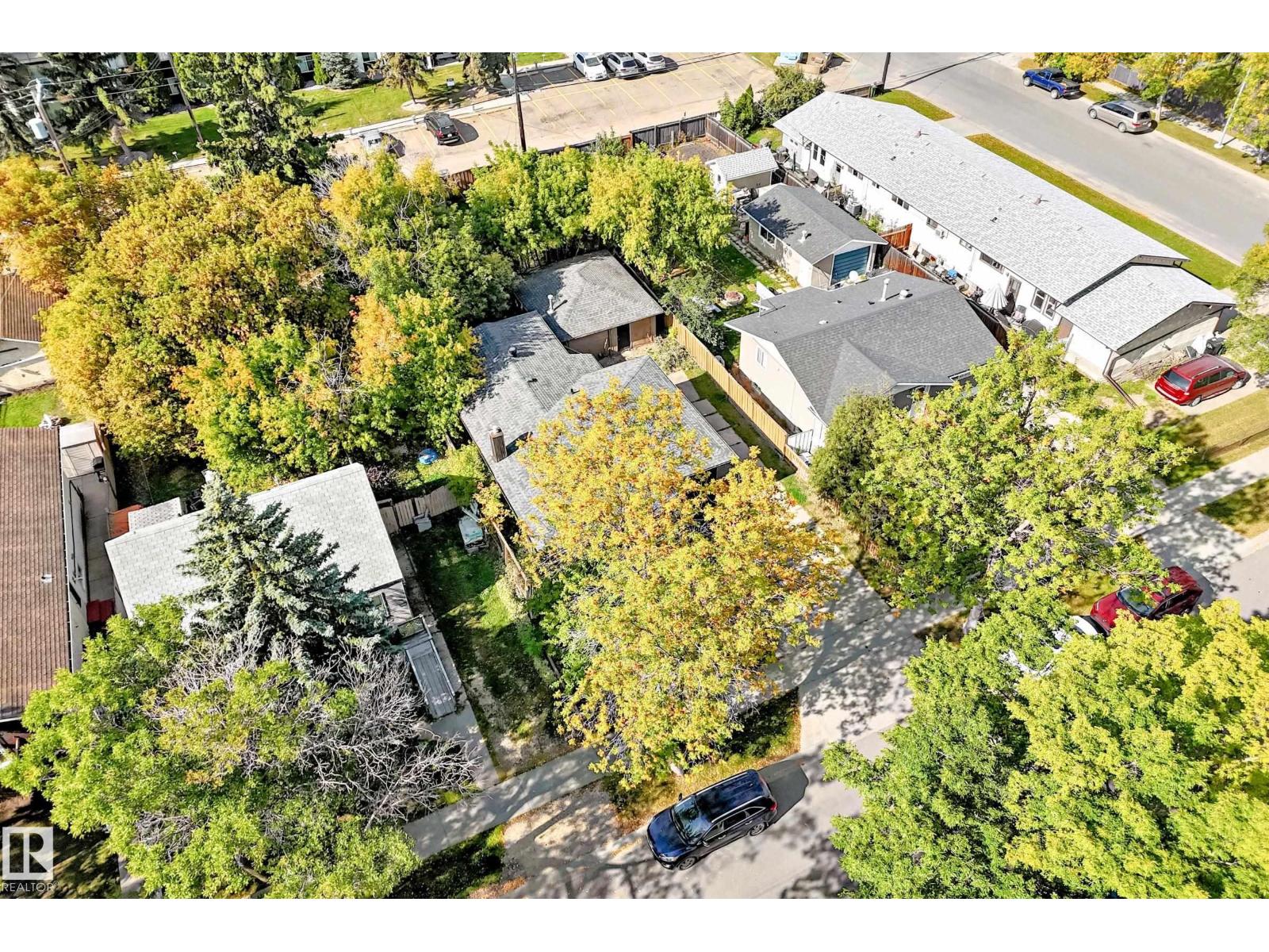 9536 155 St Nw Property Photo 55