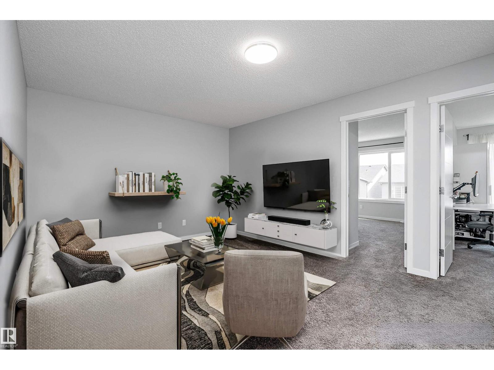 9227 223 St Nw Property Photo 14