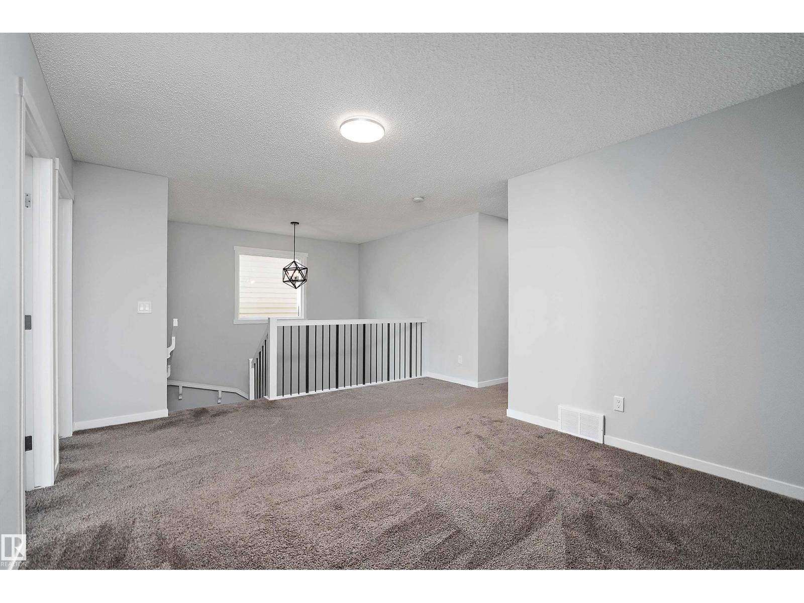 9227 223 St Nw Property Photo 15