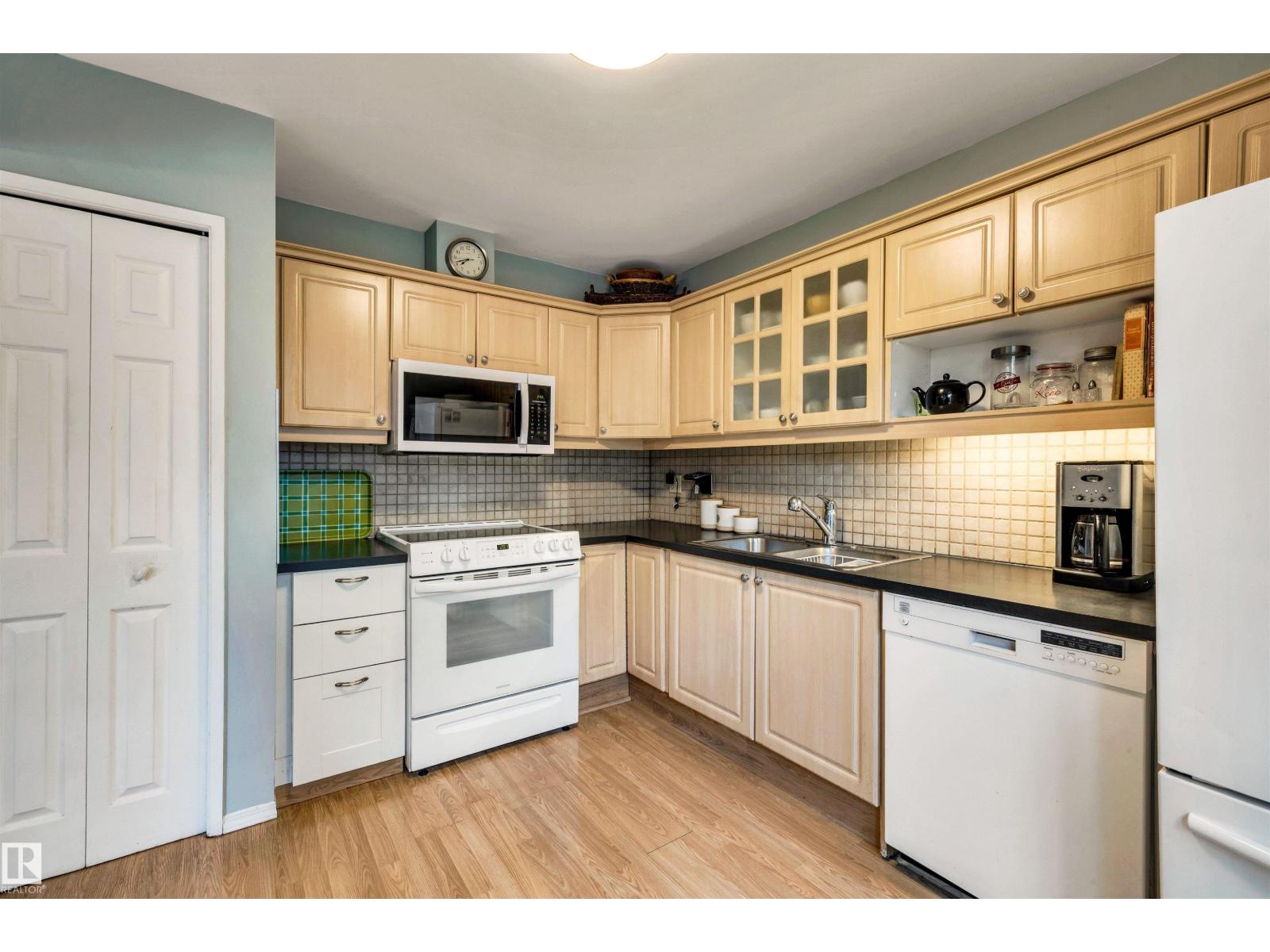 67 Woodlands Rd Property Photo 16