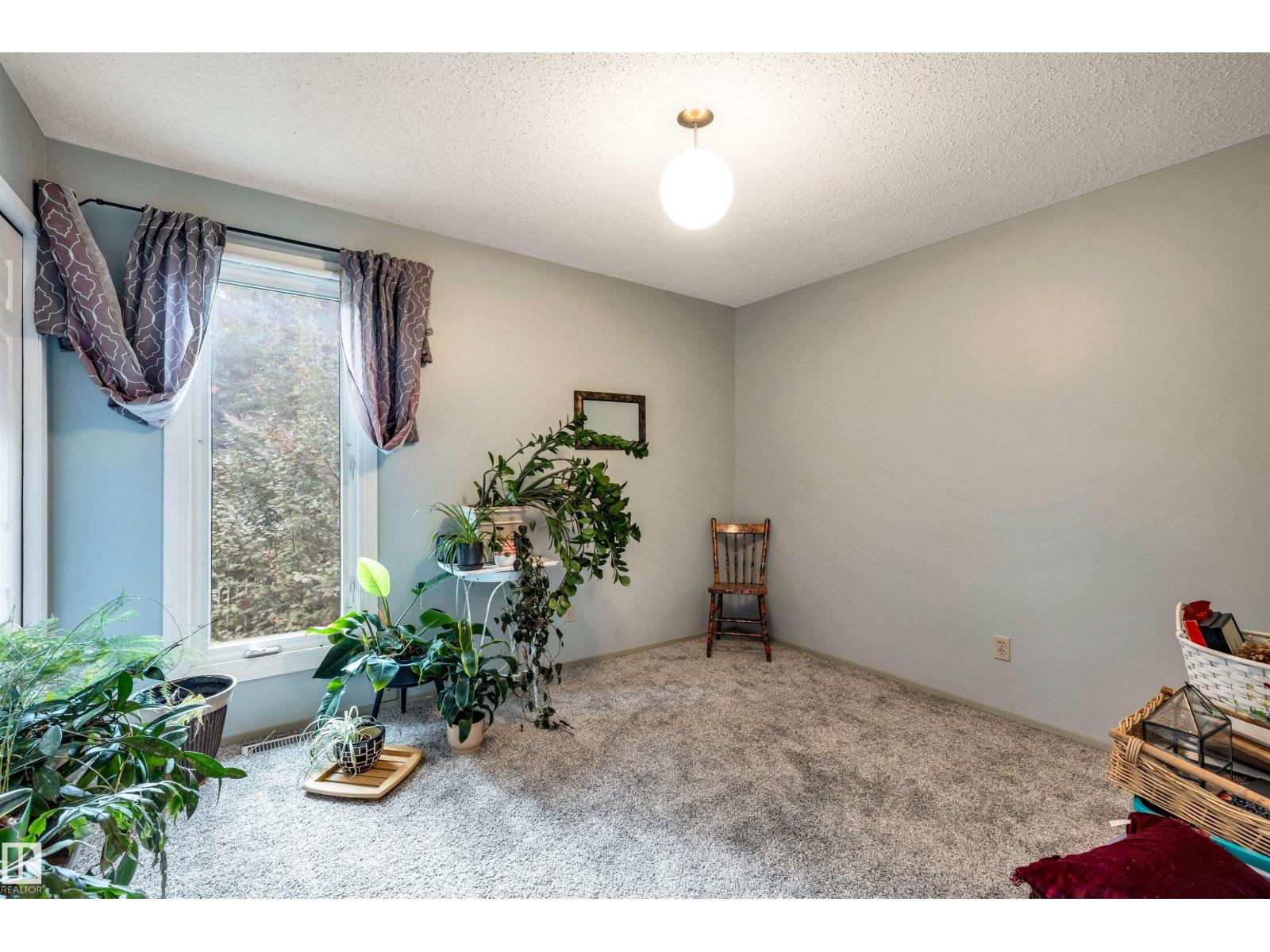 67 Woodlands Rd Property Photo 32