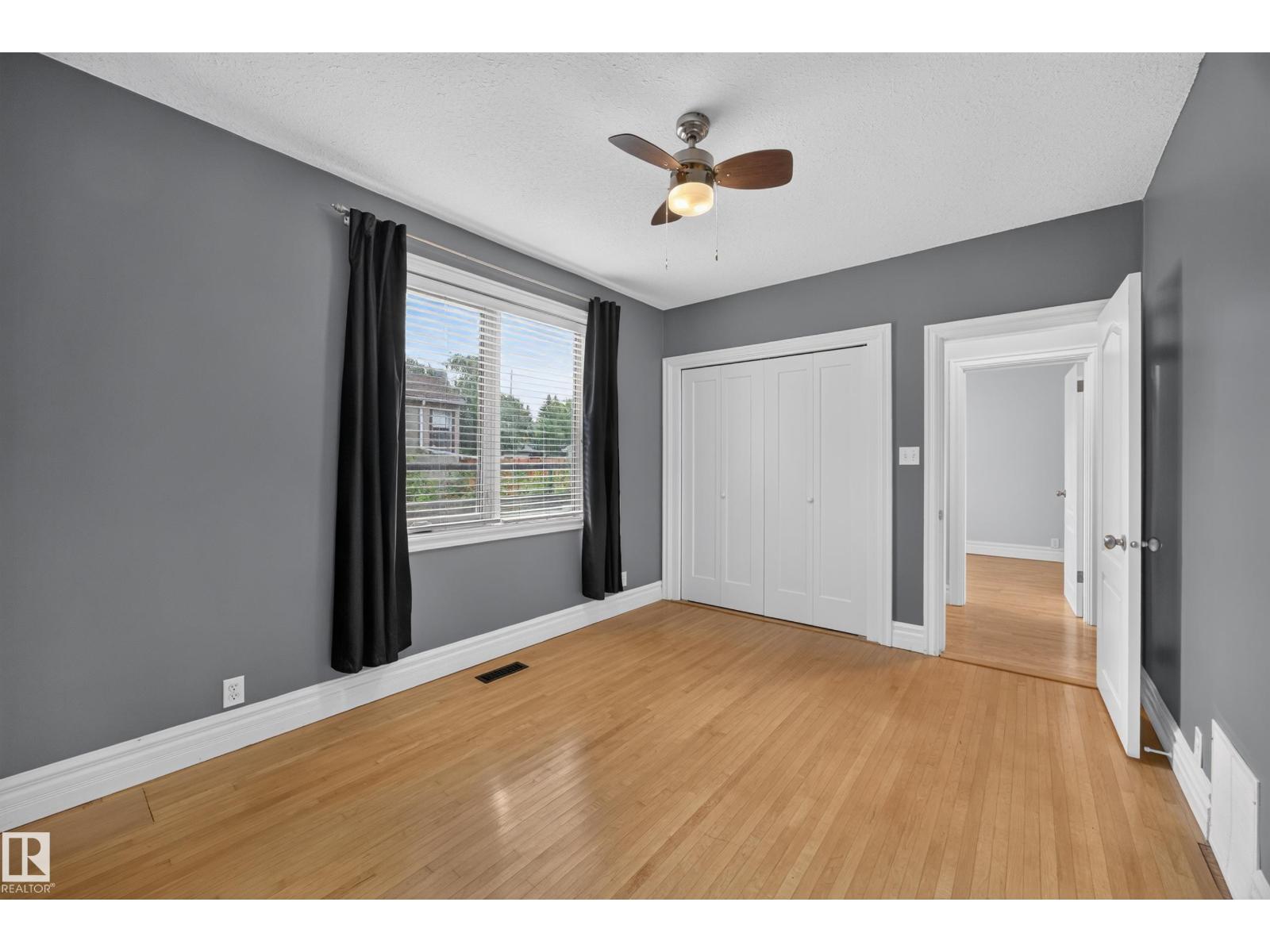 9615 75 Av Nw Property Photo 20
