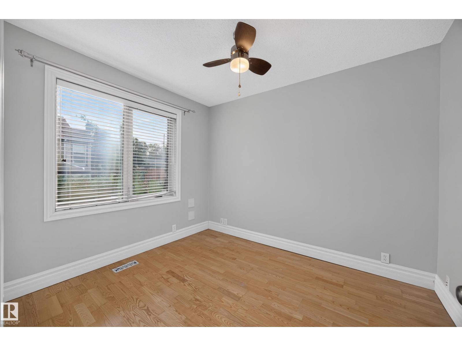 9615 75 Av Nw Property Photo 23