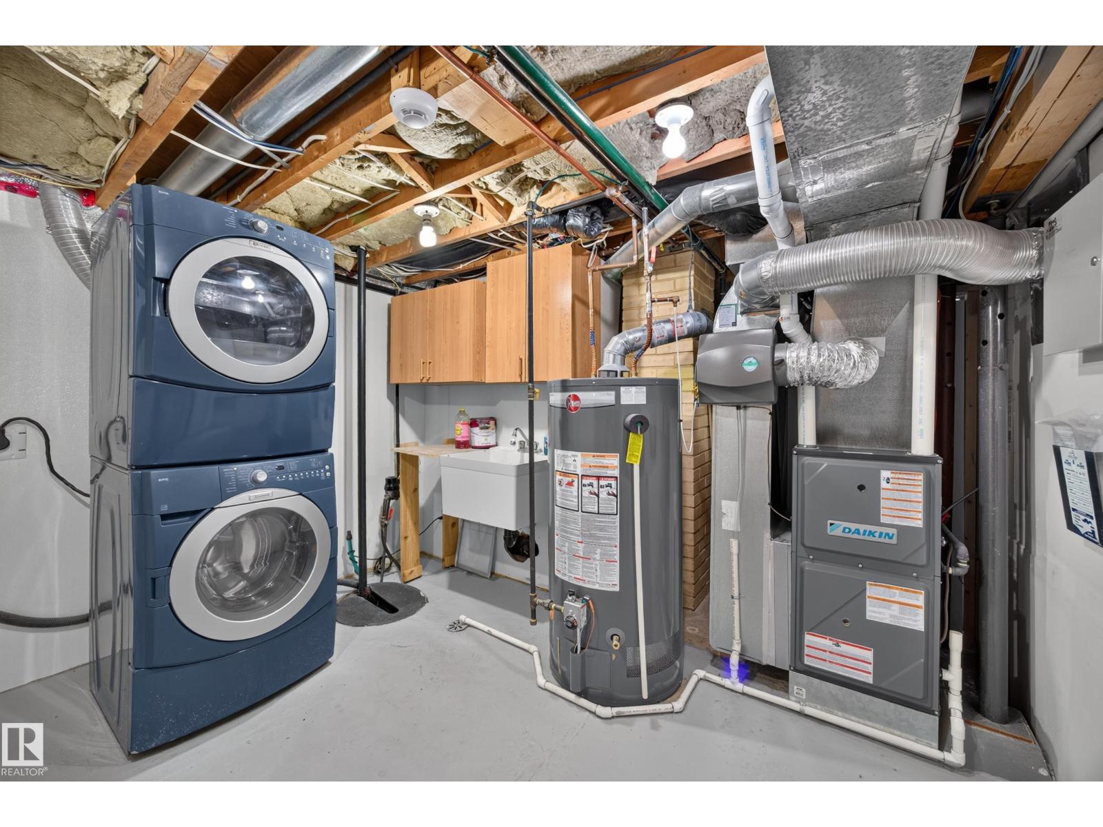 9615 75 Av Nw Property Photo 35