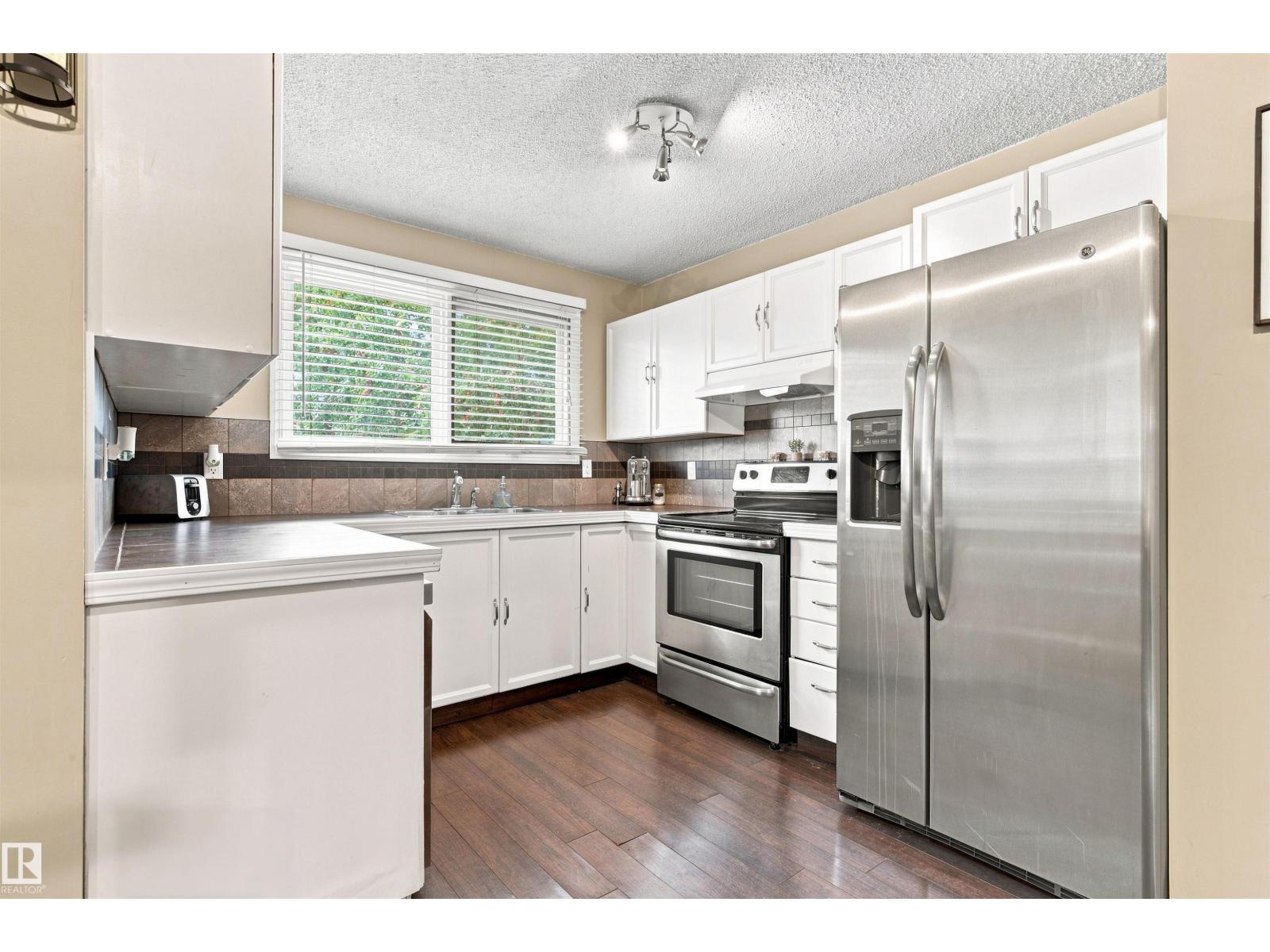 12 Hughes Rd Nw Property Photo 12