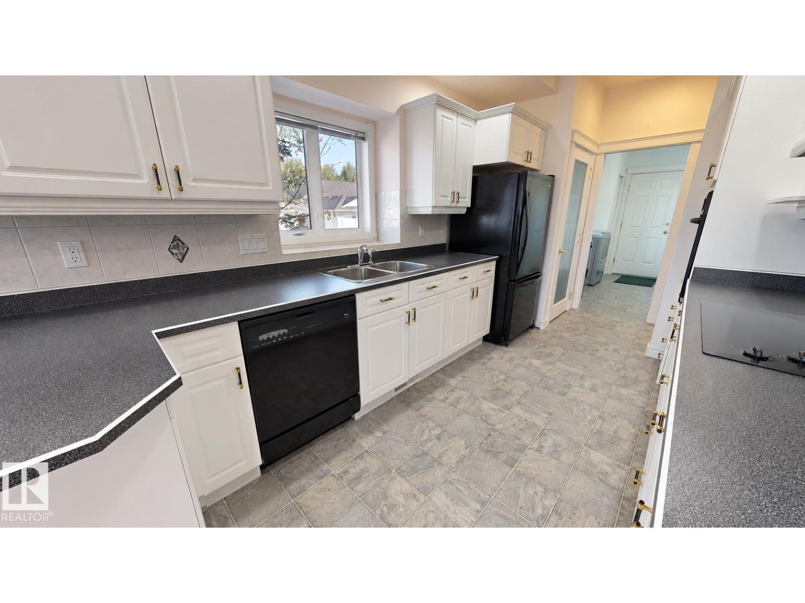 #323 Ravine Villas Property Photo 15