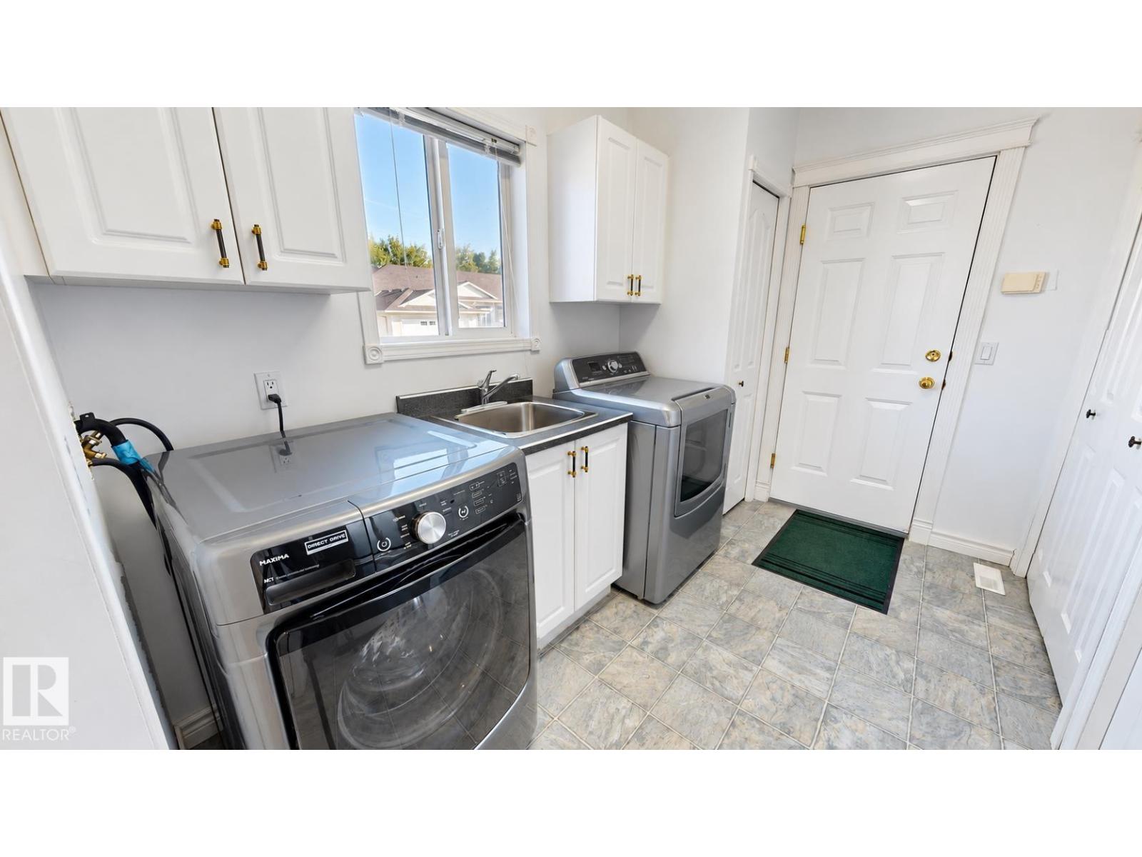 #323 Ravine Villas Property Photo 17