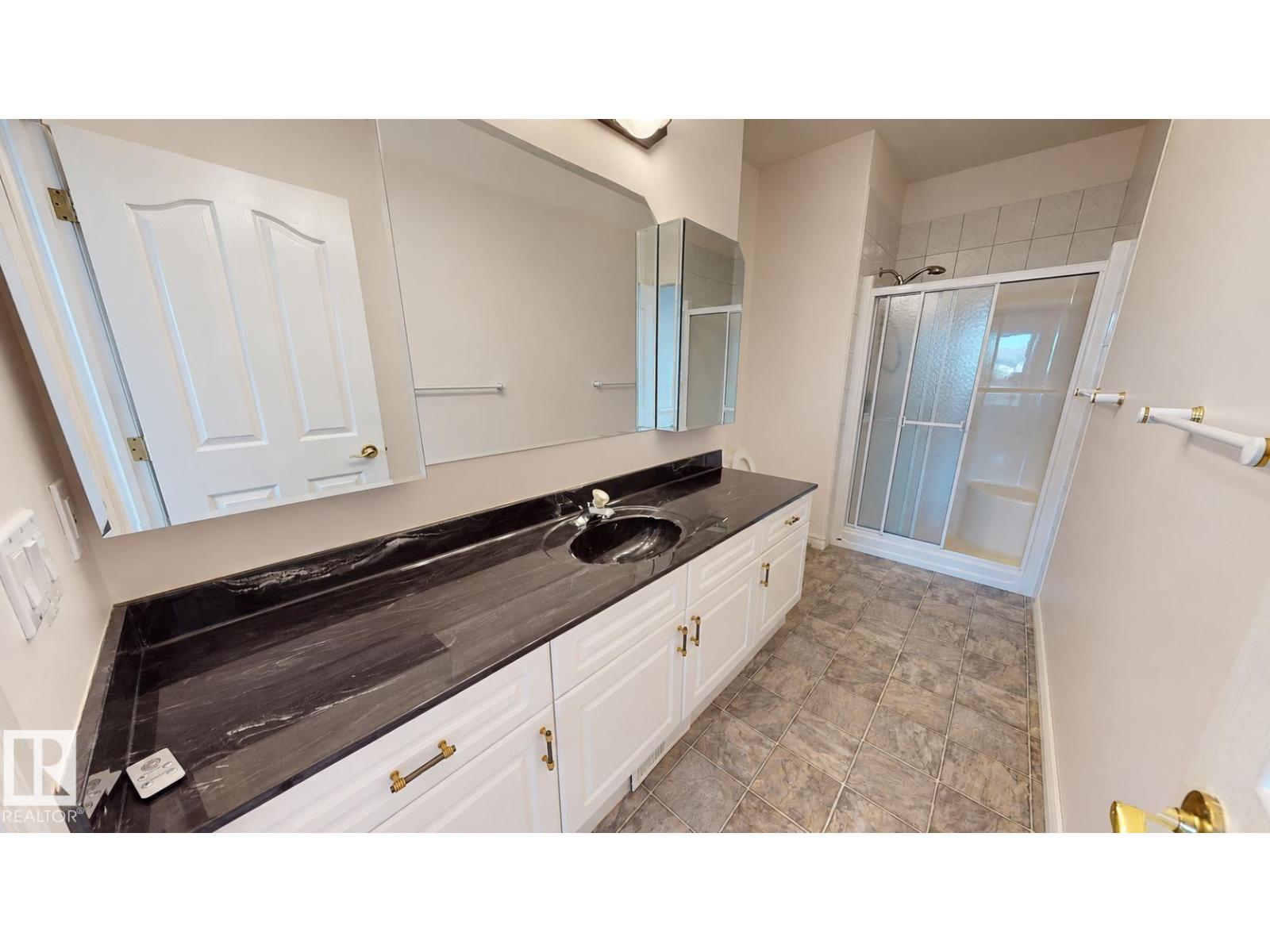 #323 Ravine Villas Property Photo 22