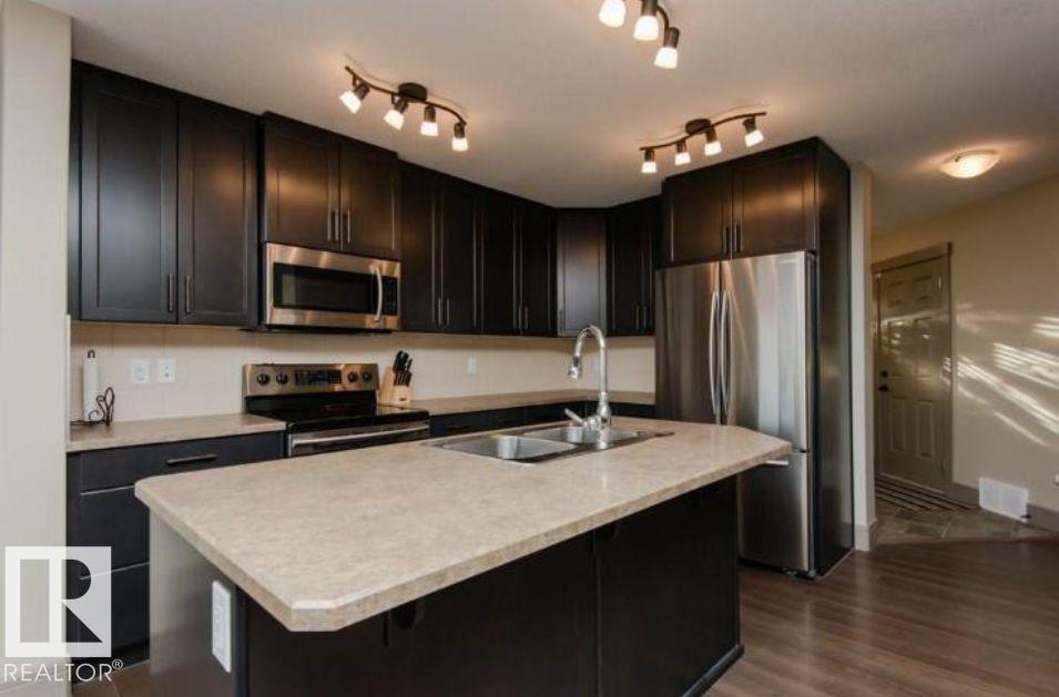 7233 Armour Cr Sw Property Photo 2