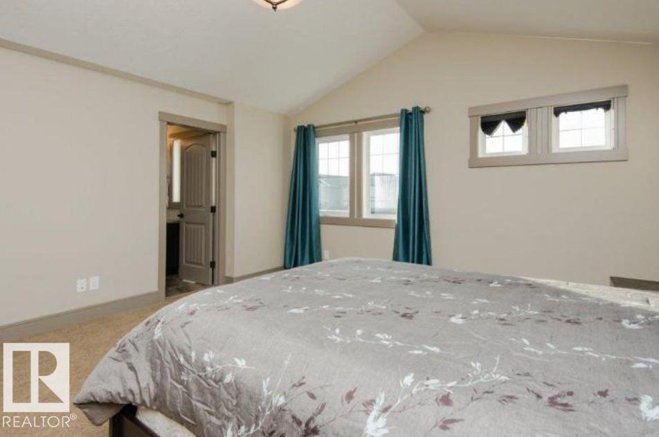 7233 Armour Cr Sw Property Photo 10