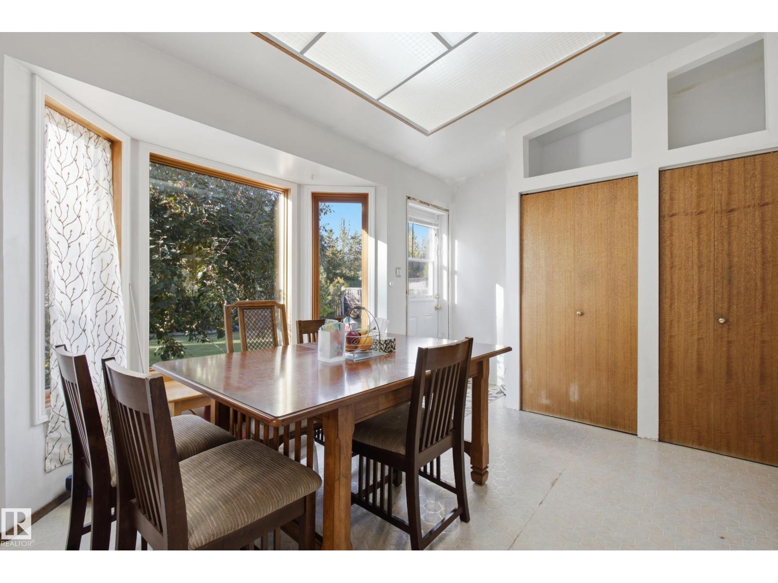 9936 190 St Nw Property Photo 16