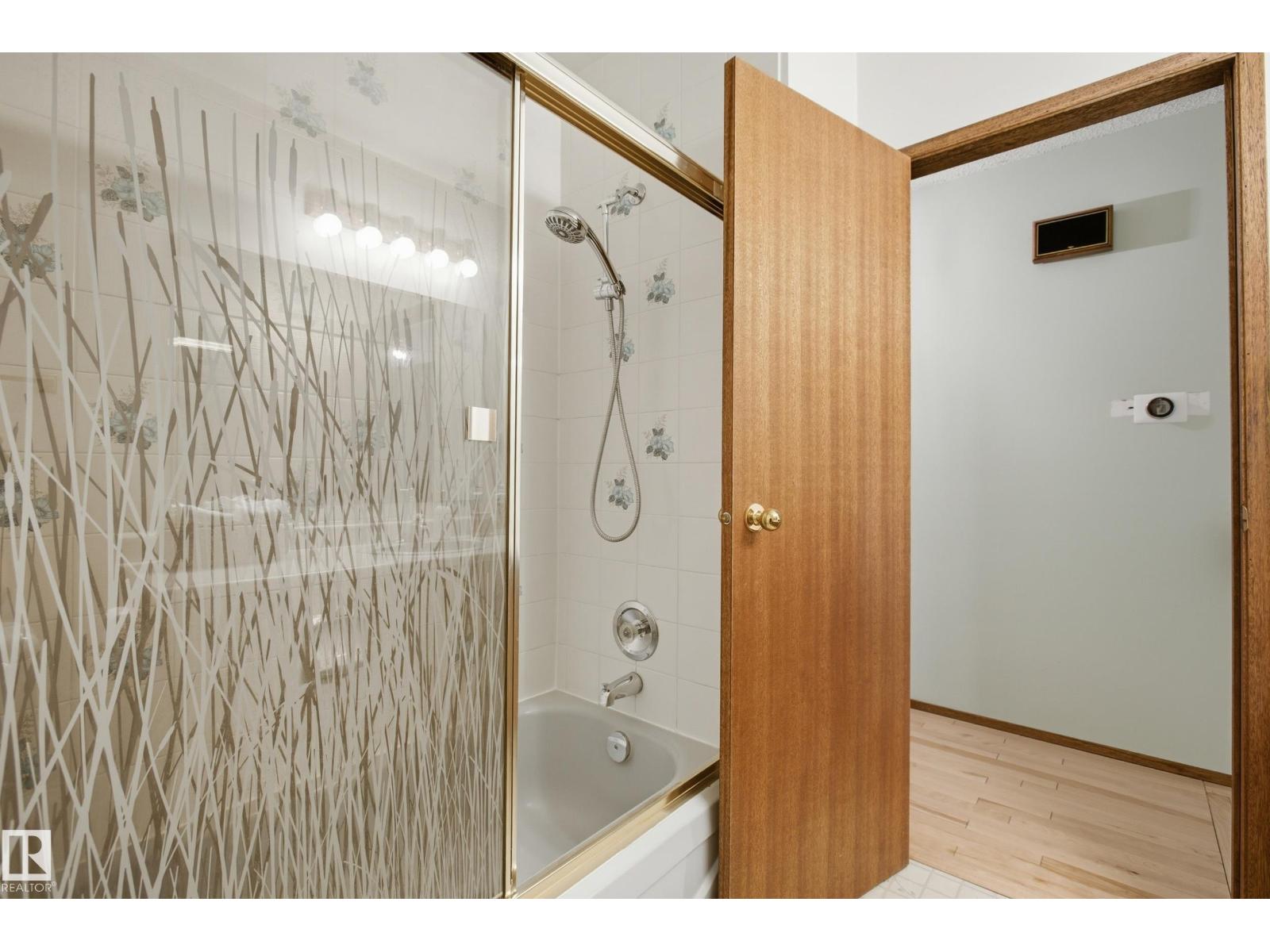 9936 190 St Nw Property Photo 20