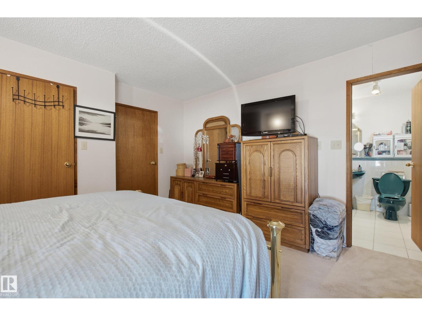 9936 190 St Nw Property Photo 27