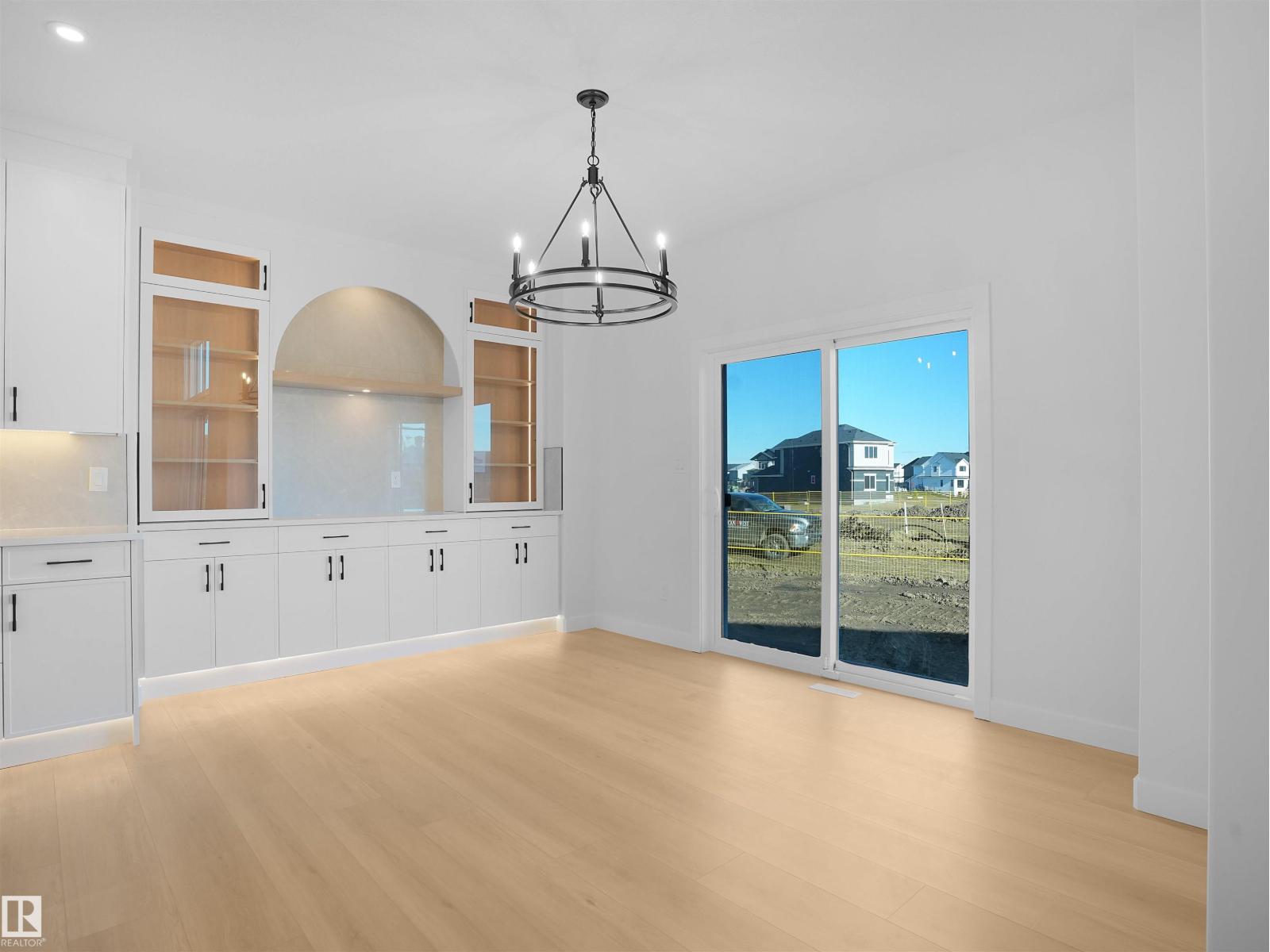 1133 Starling Drive Nw Property Photo 12