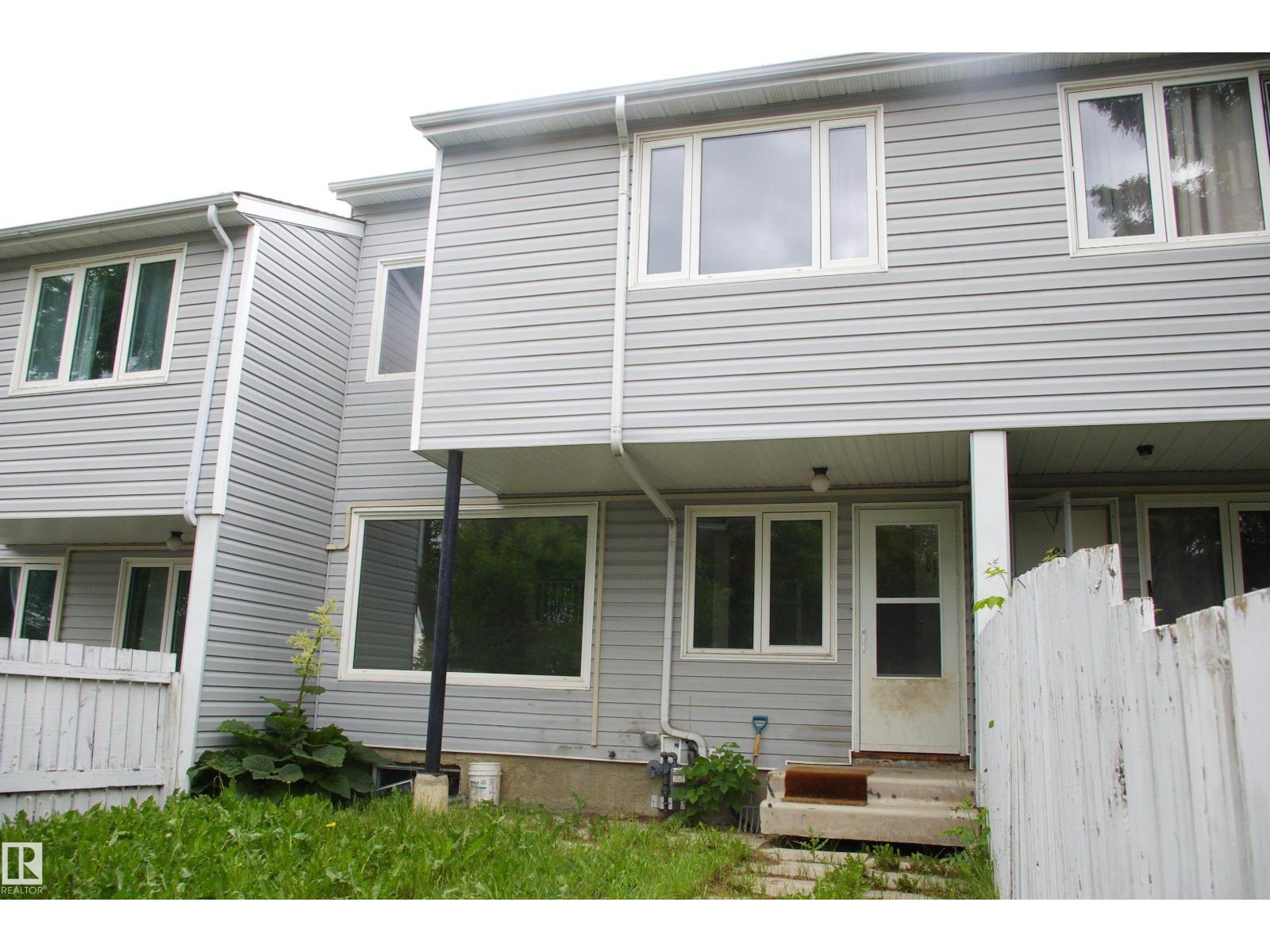 83 Amberly Co Nw Photo de la propriété 1