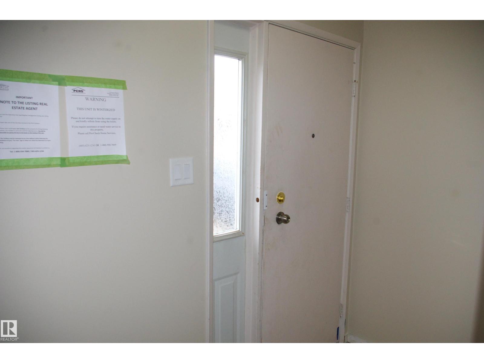 83 Amberly Co Nw Property Photo 5