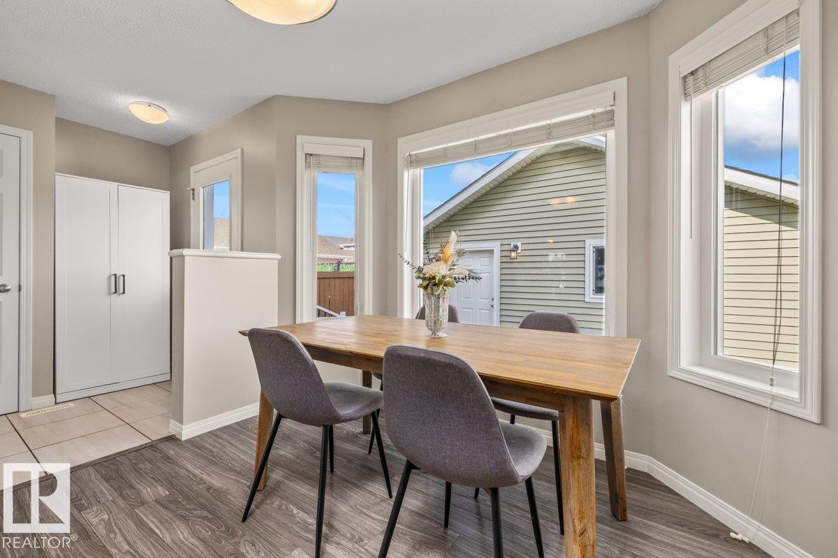 6906 23 Av Sw Property Photo 13