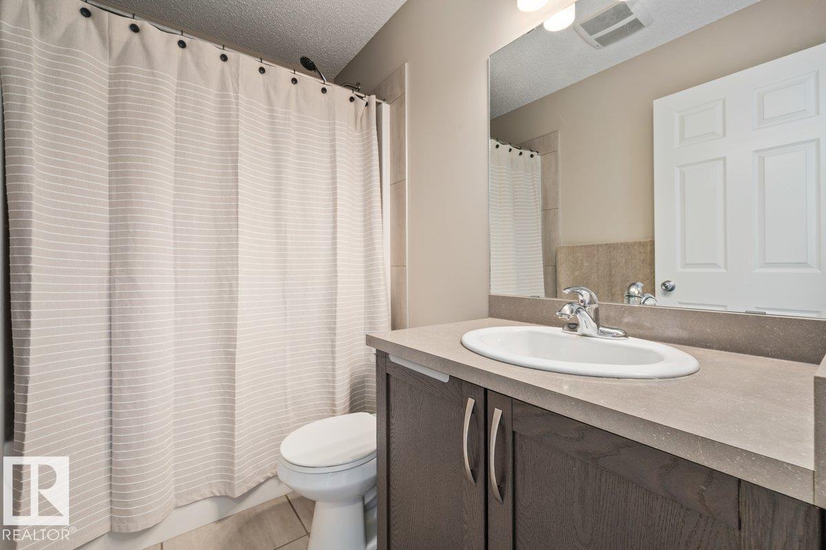 6906 23 Av Sw Property Photo 22