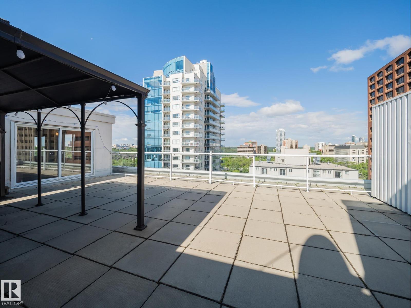 #ph4 9725 106 St Nw Property Photo 1