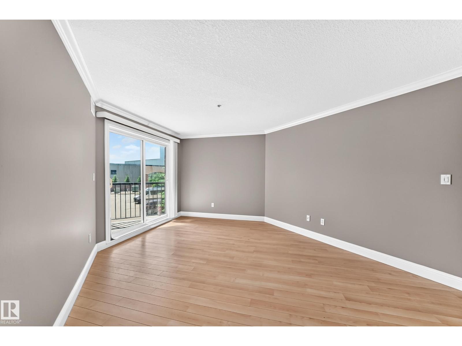#202 14608 125 St Nw Property Photo 5