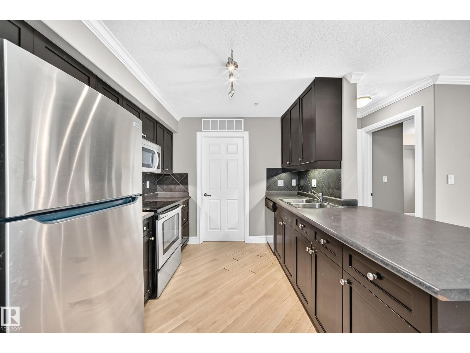 #202 14608 125 St Nw Property Photo 47