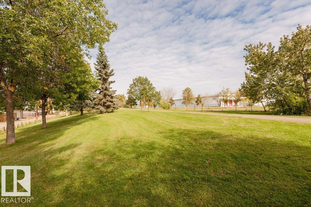 11009 131 St Nw Property Photo 52