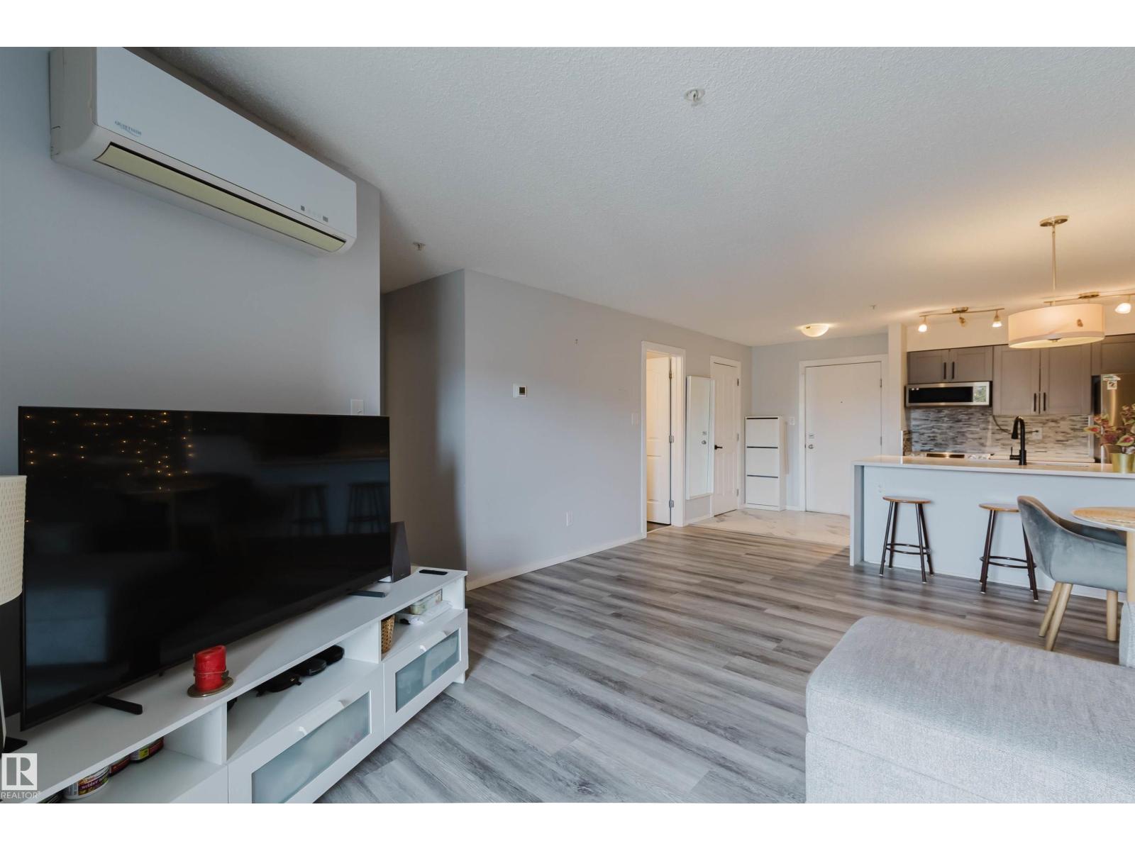 #204 11803 22 Av Sw Property Photo 14