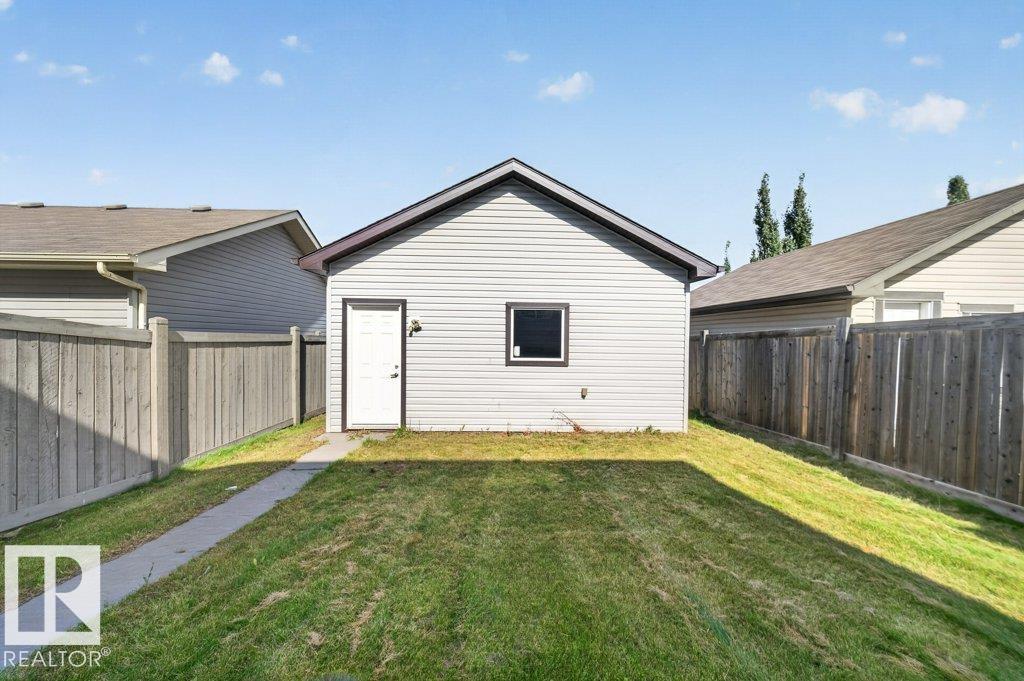 2926 21a Av Nw Property Photo 32