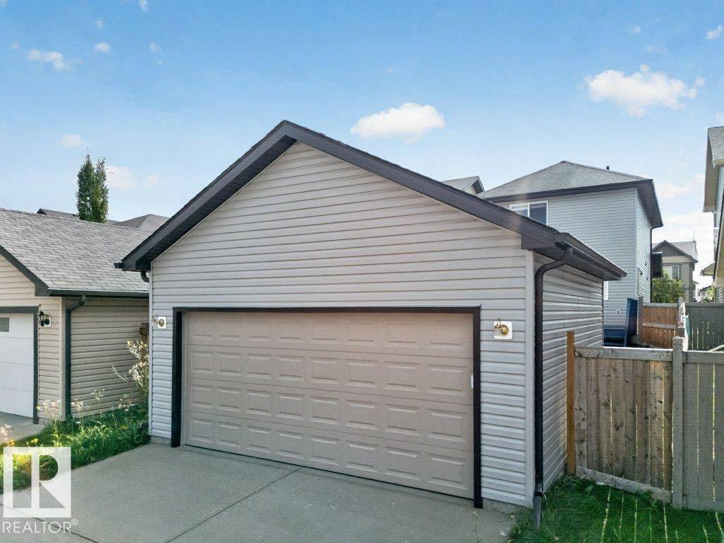 2926 21a Av Nw Property Photo 38
