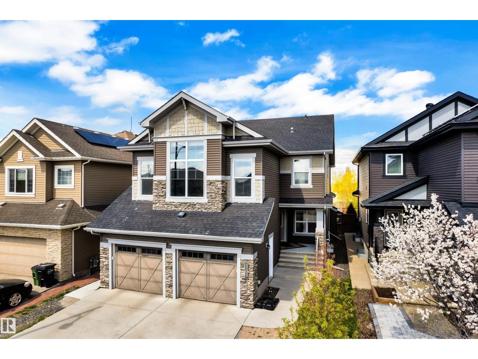3203 Winspear Cr Sw Property Photo 1