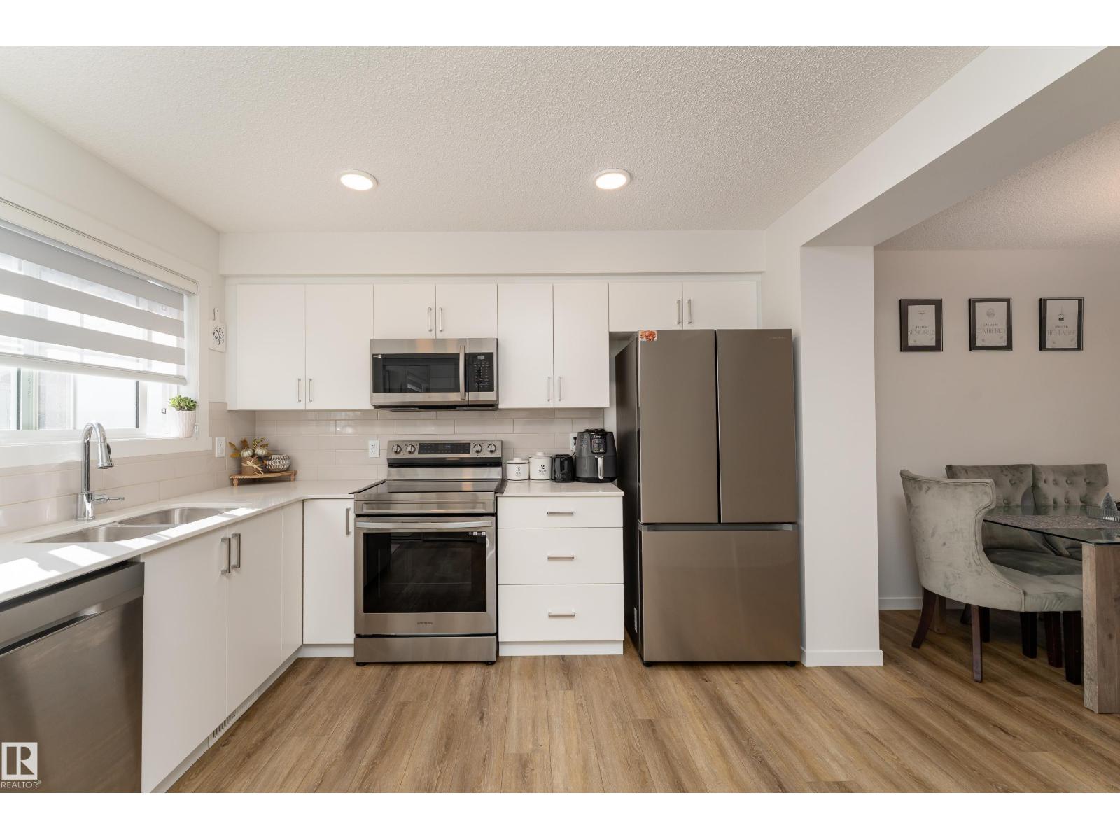 #64 1110 Daniels Link Li Sw Property Photo 3