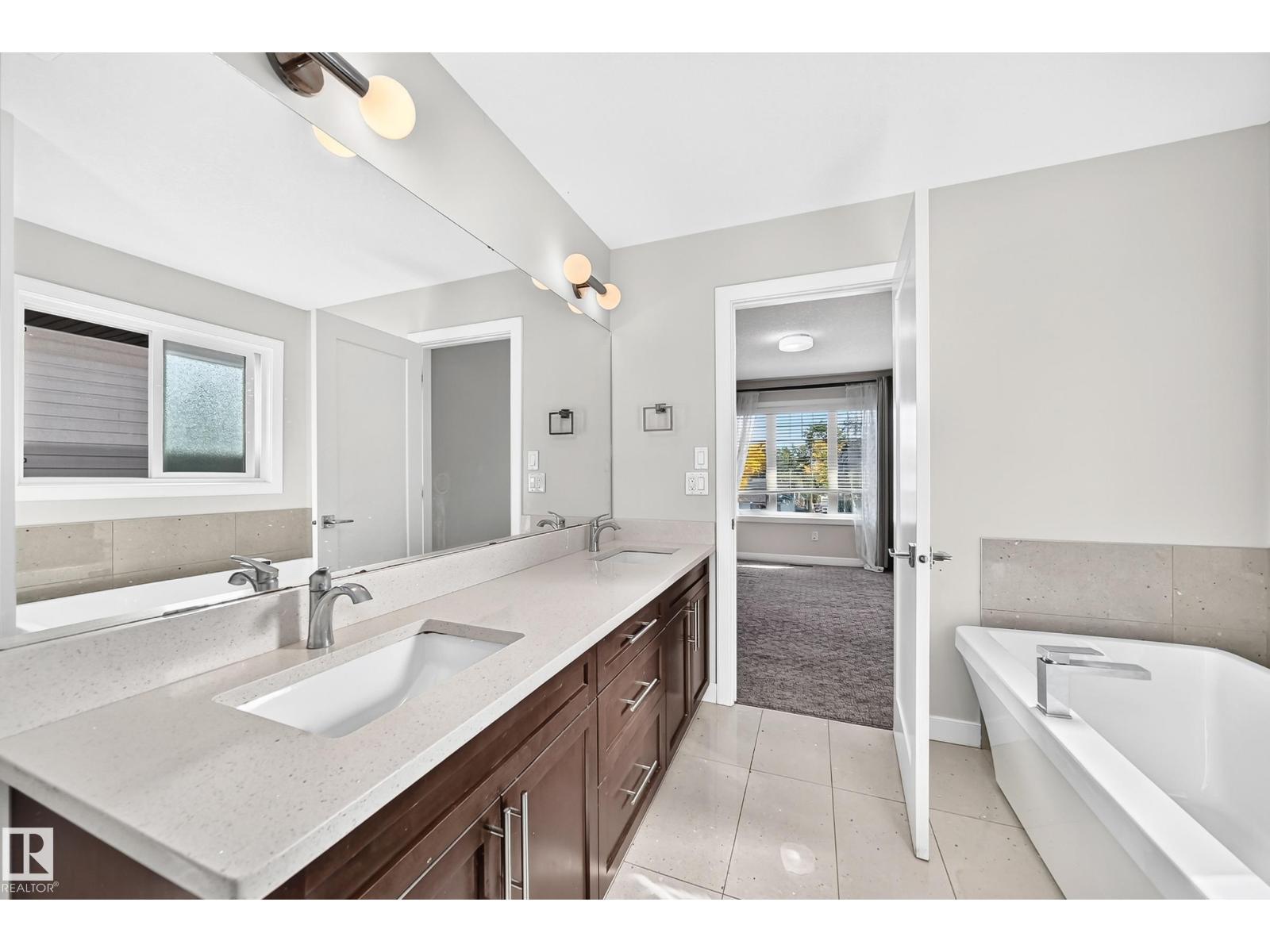 12212 124 St Nw Property Photo 28