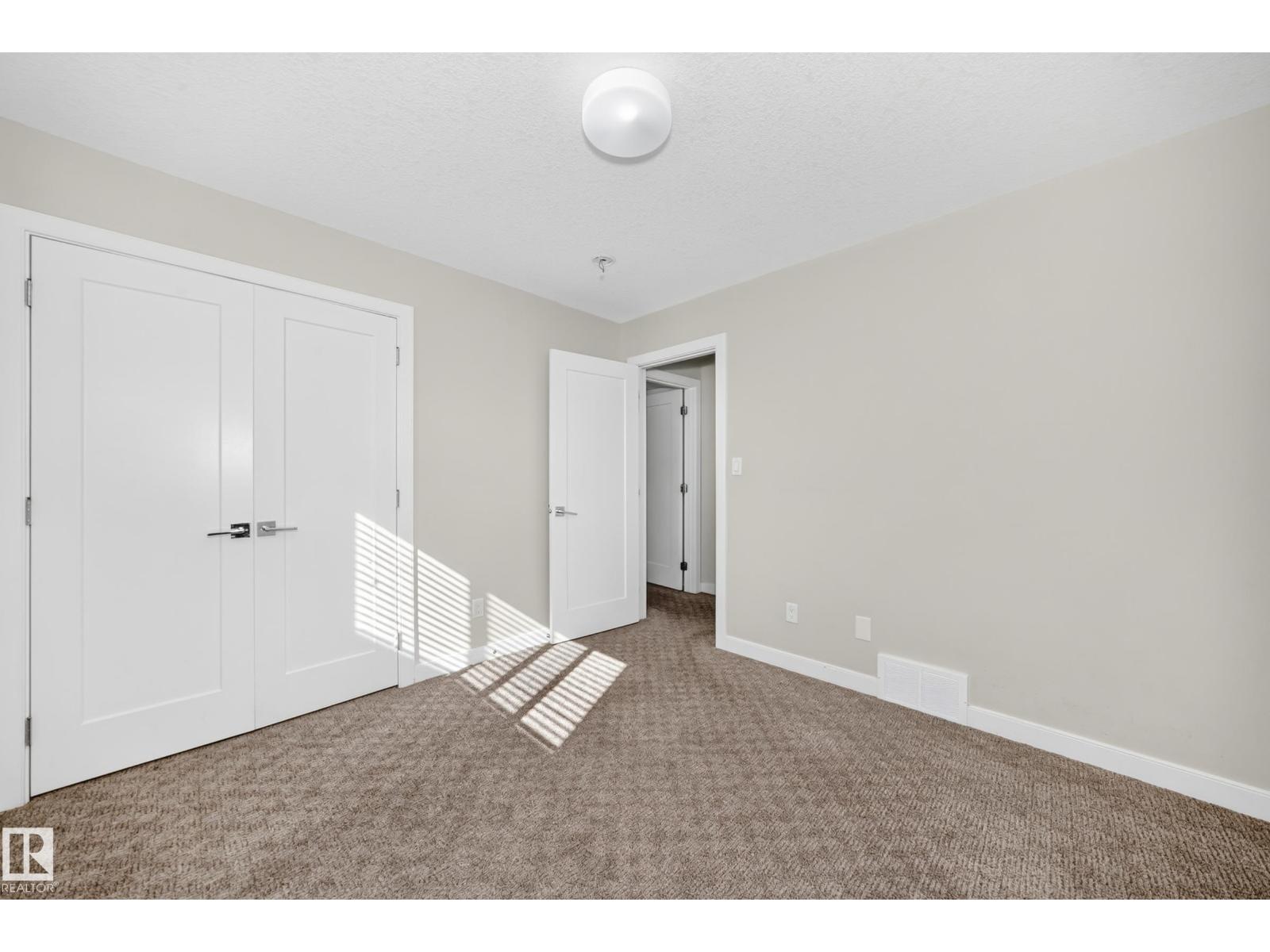 12212 124 St Nw Property Photo 32
