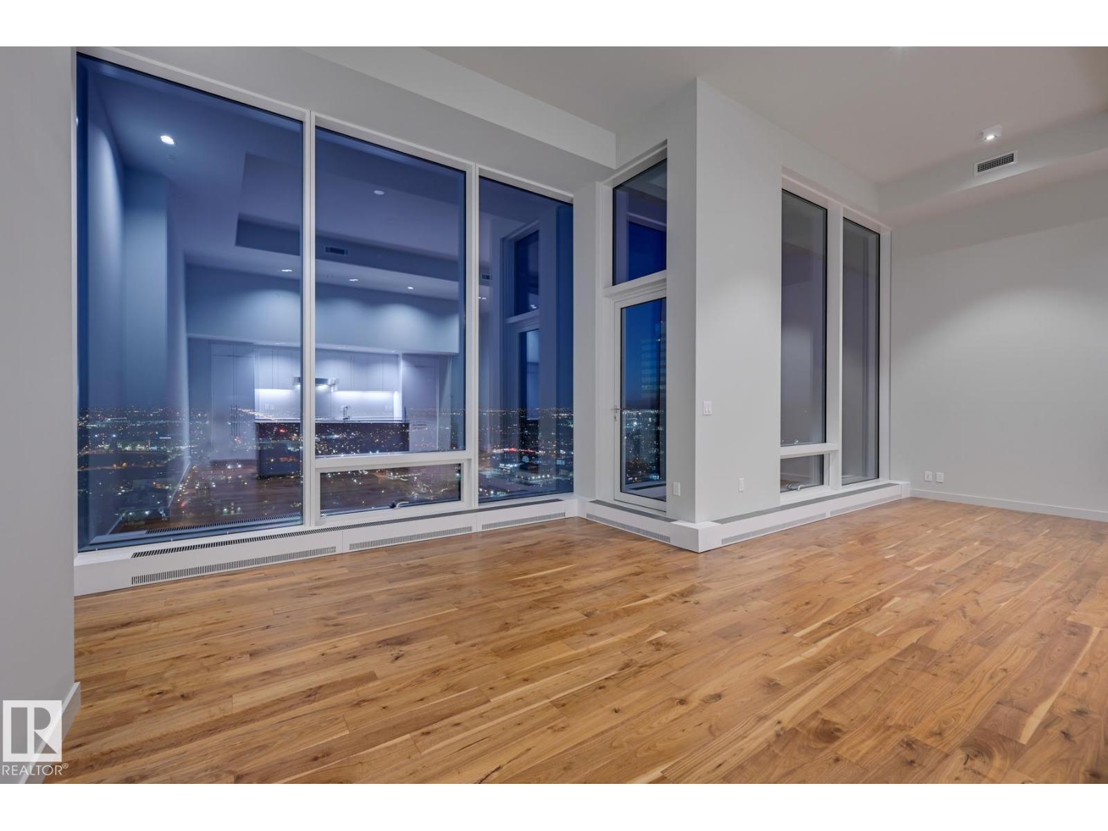#2302 10360 102 St Nw Property Photo 4