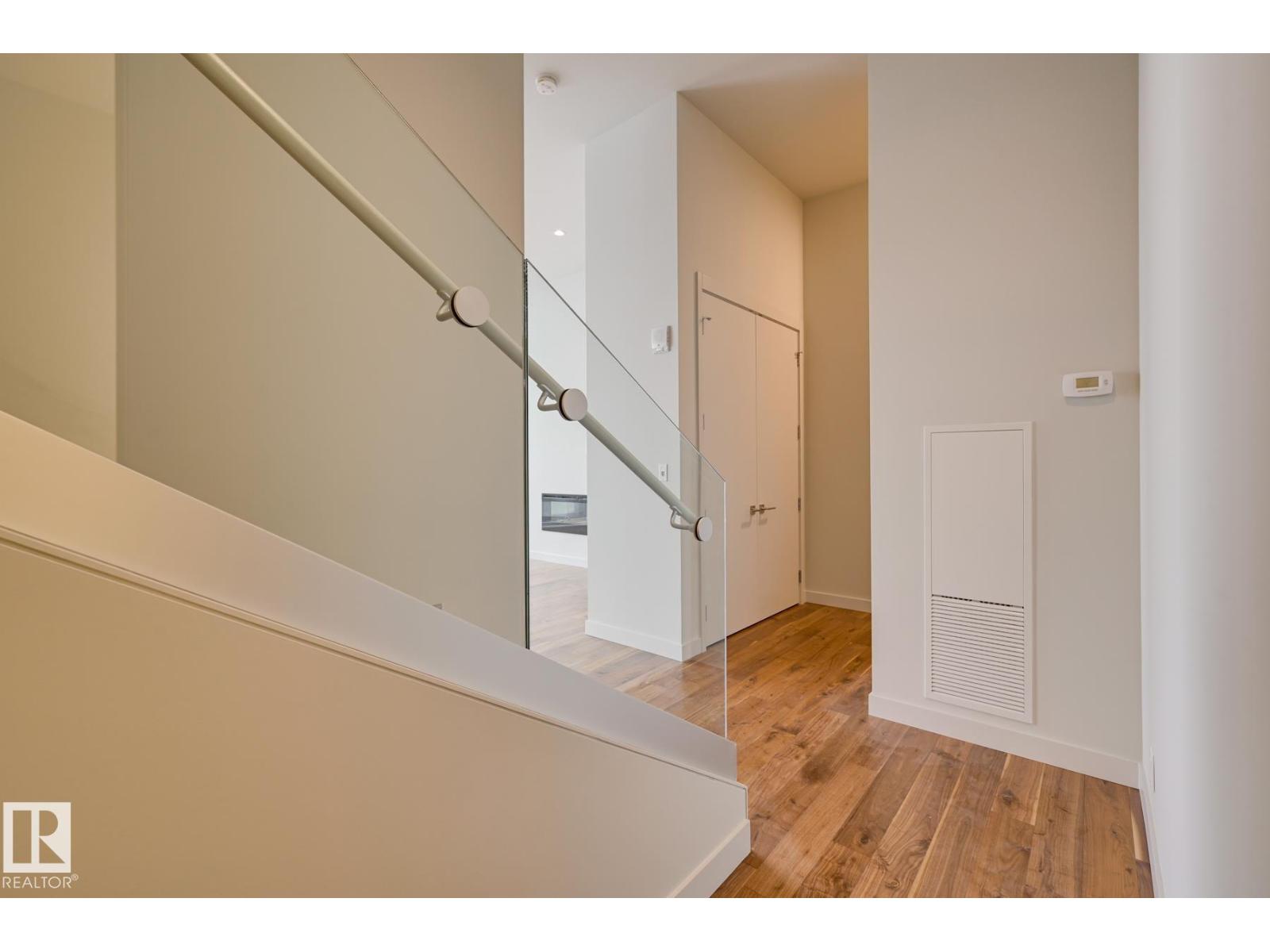 #2302 10360 102 St Nw Property Photo 17