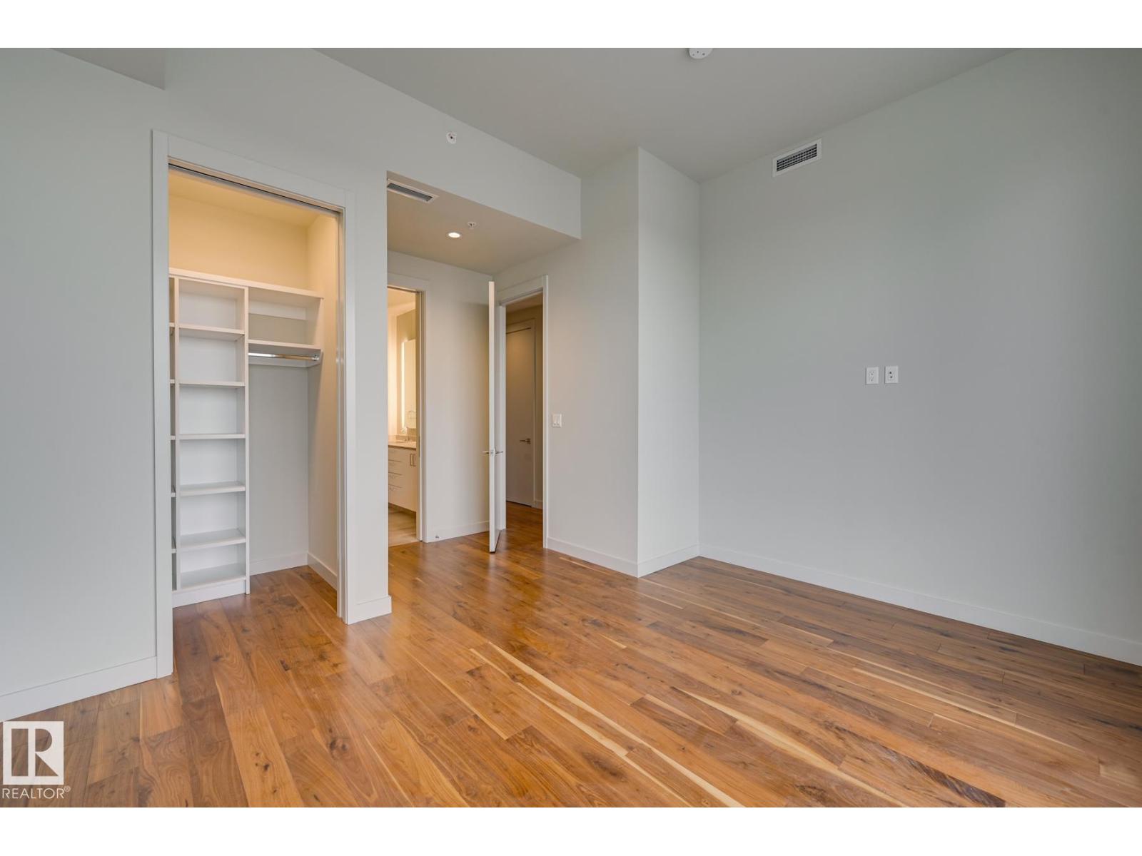 #2302 10360 102 St Nw Property Photo 20