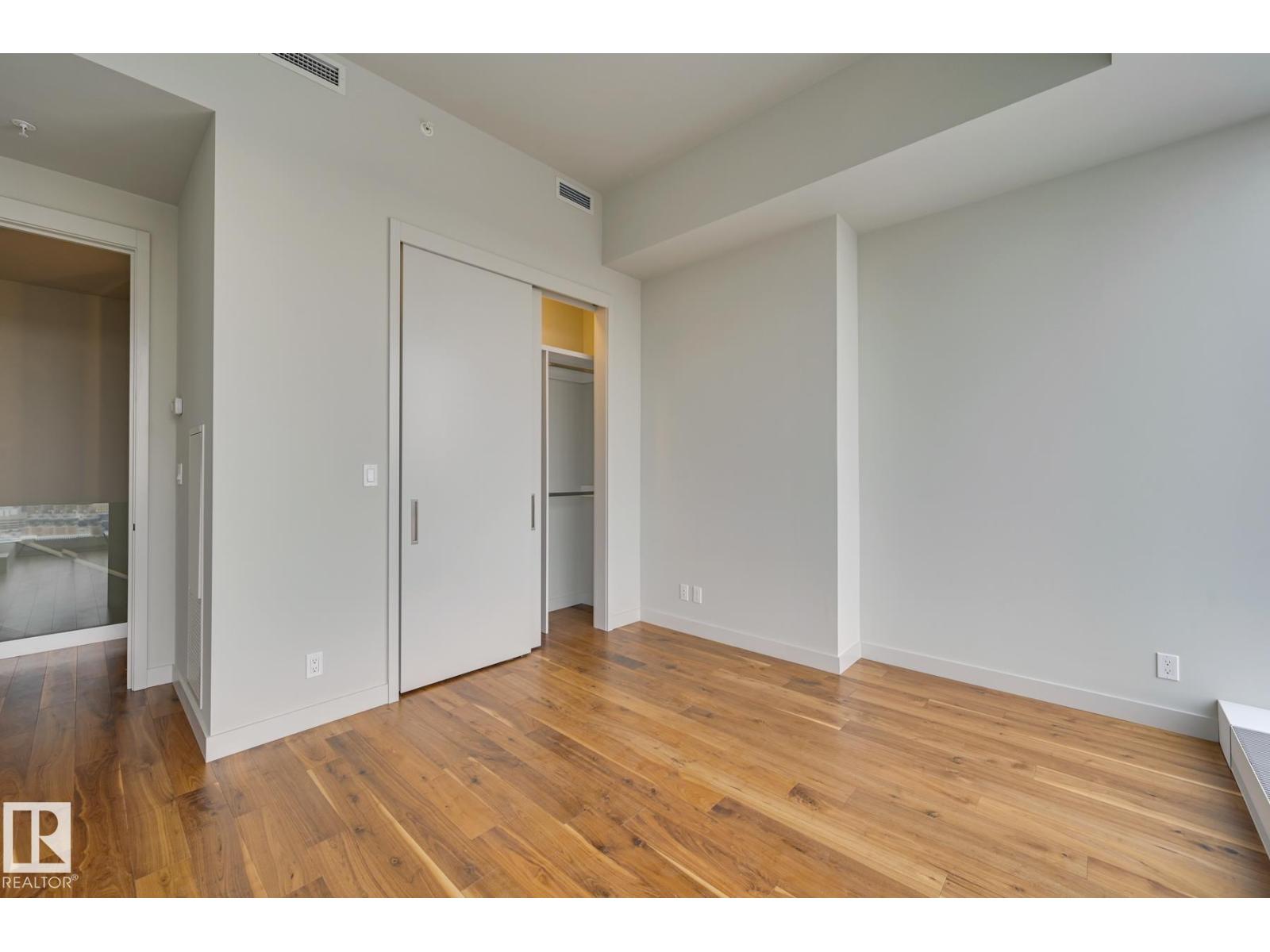 #2302 10360 102 St Nw Property Photo 26