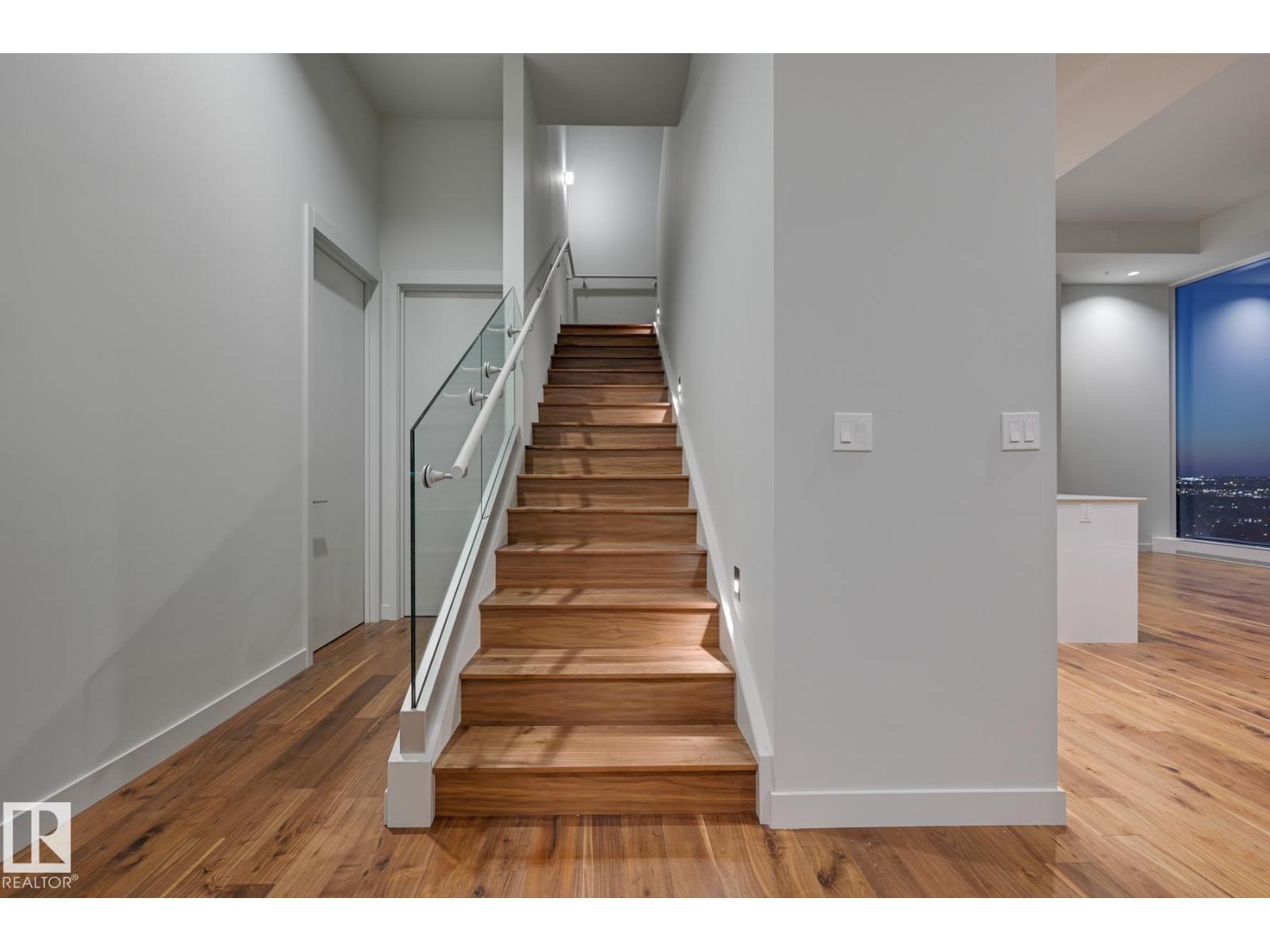 #2302 10360 102 St Nw Property Photo 32