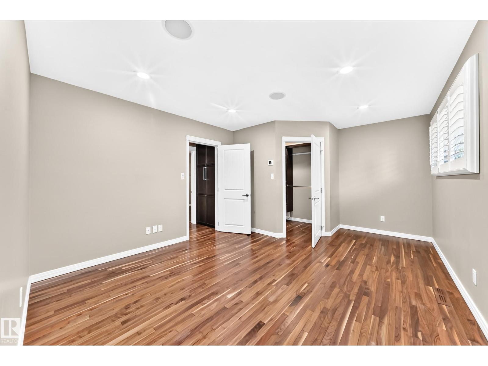 6307 92a Av Nw Property Photo 27