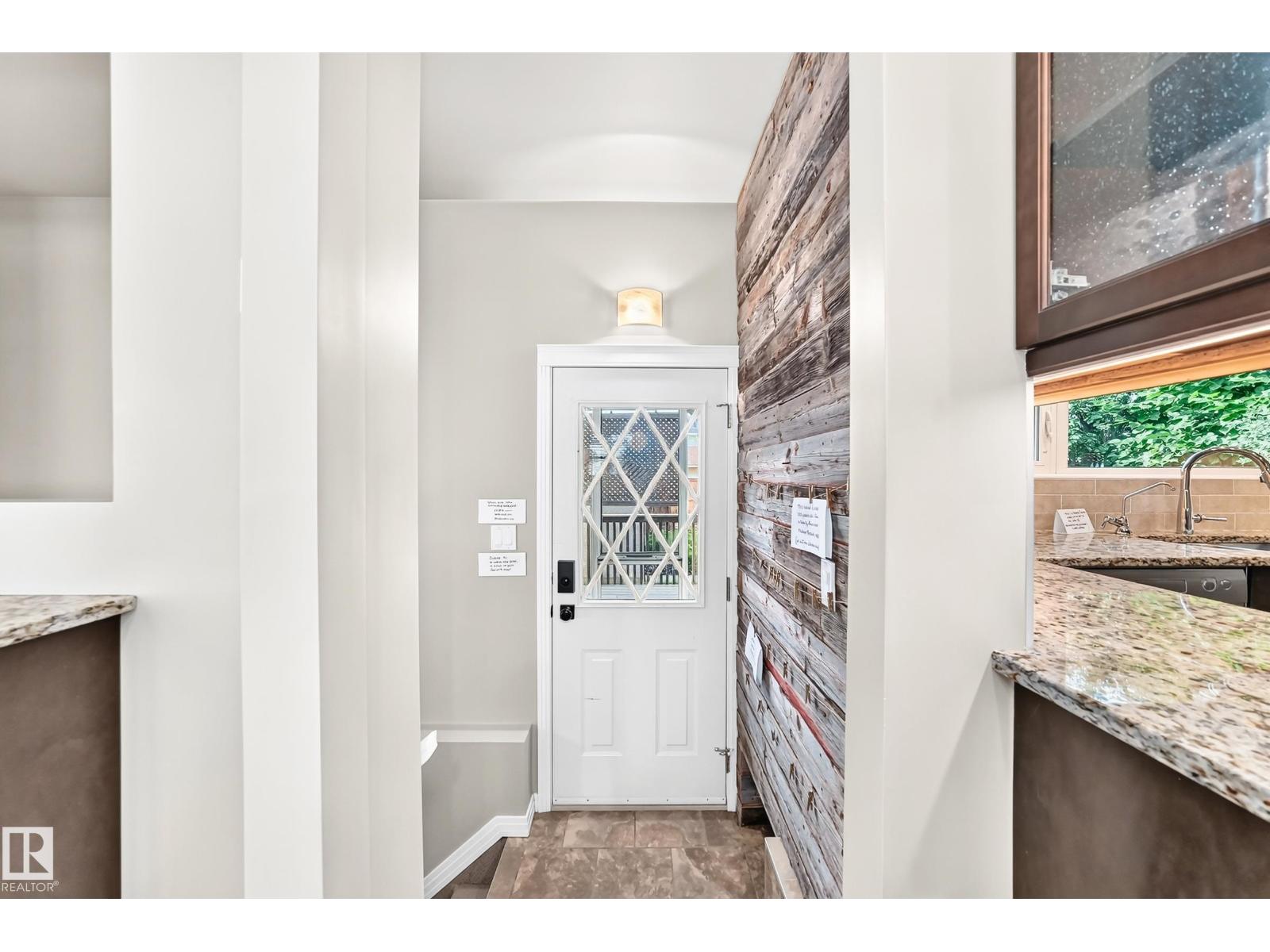 6307 92a Av Nw Property Photo 30