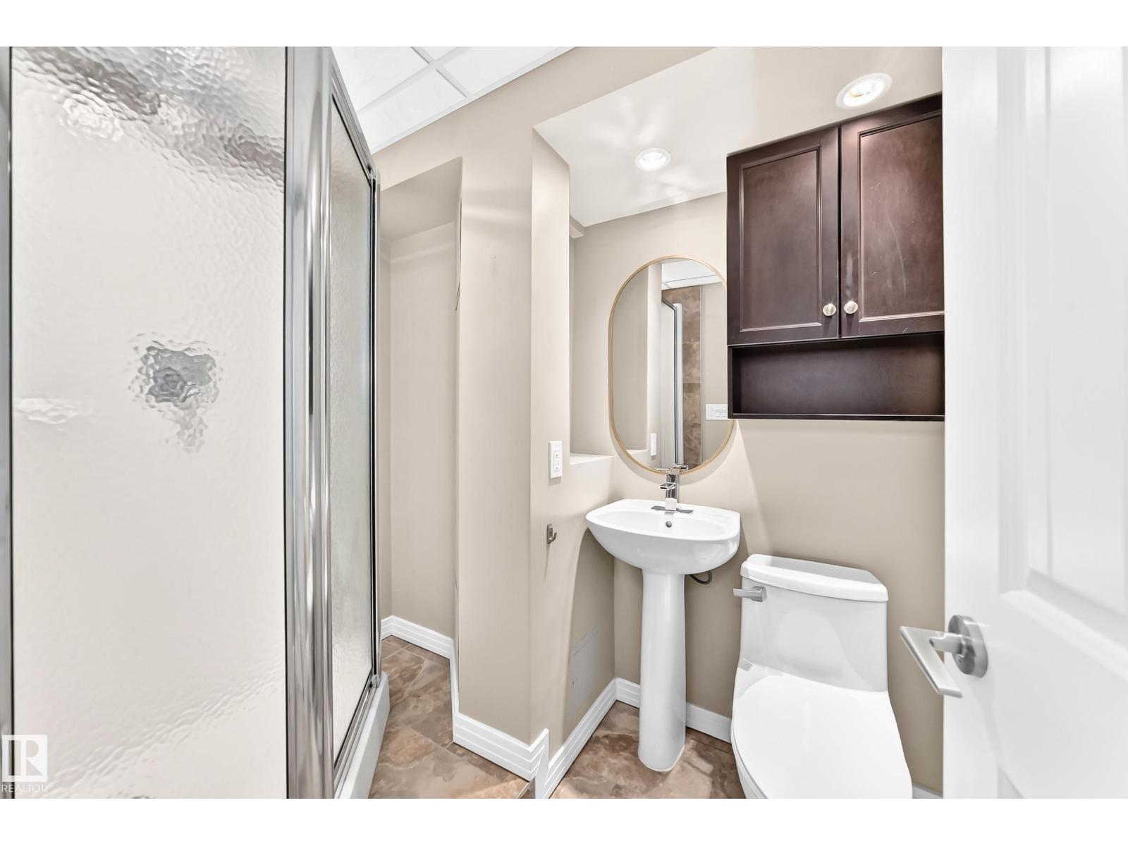 6307 92a Av Nw Property Photo 42