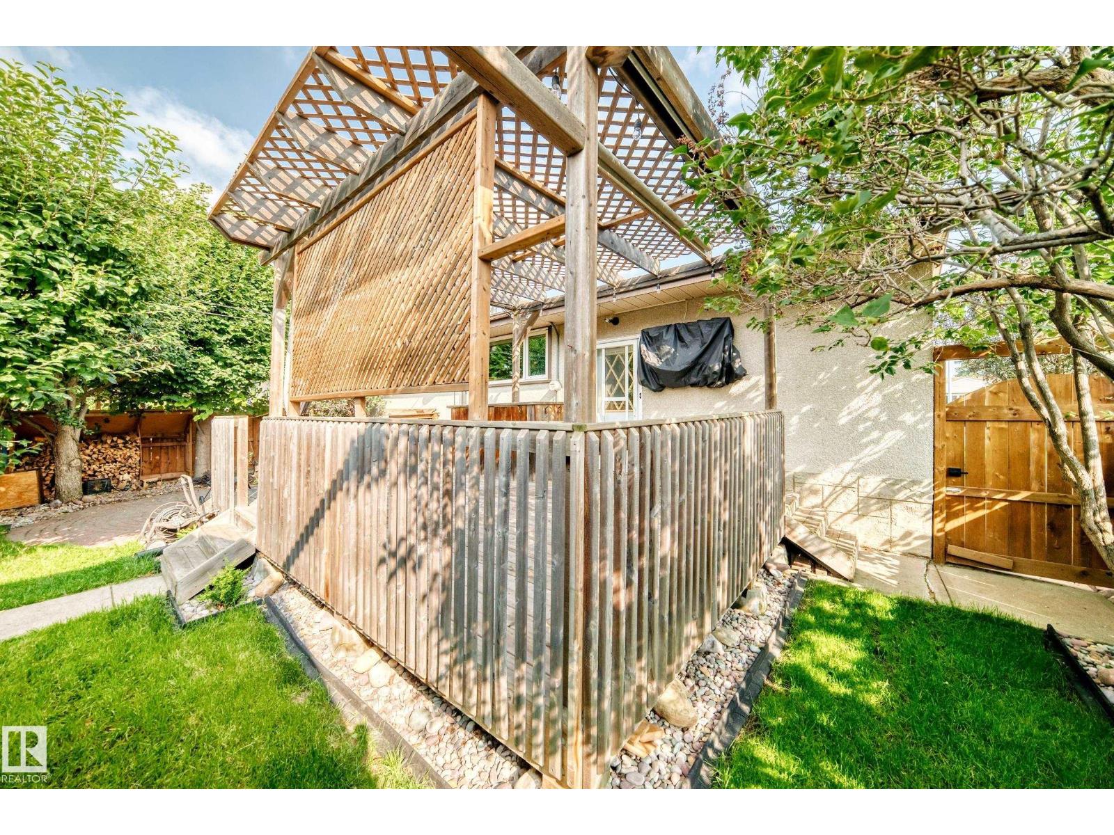 6307 92a Av Nw Property Photo 53
