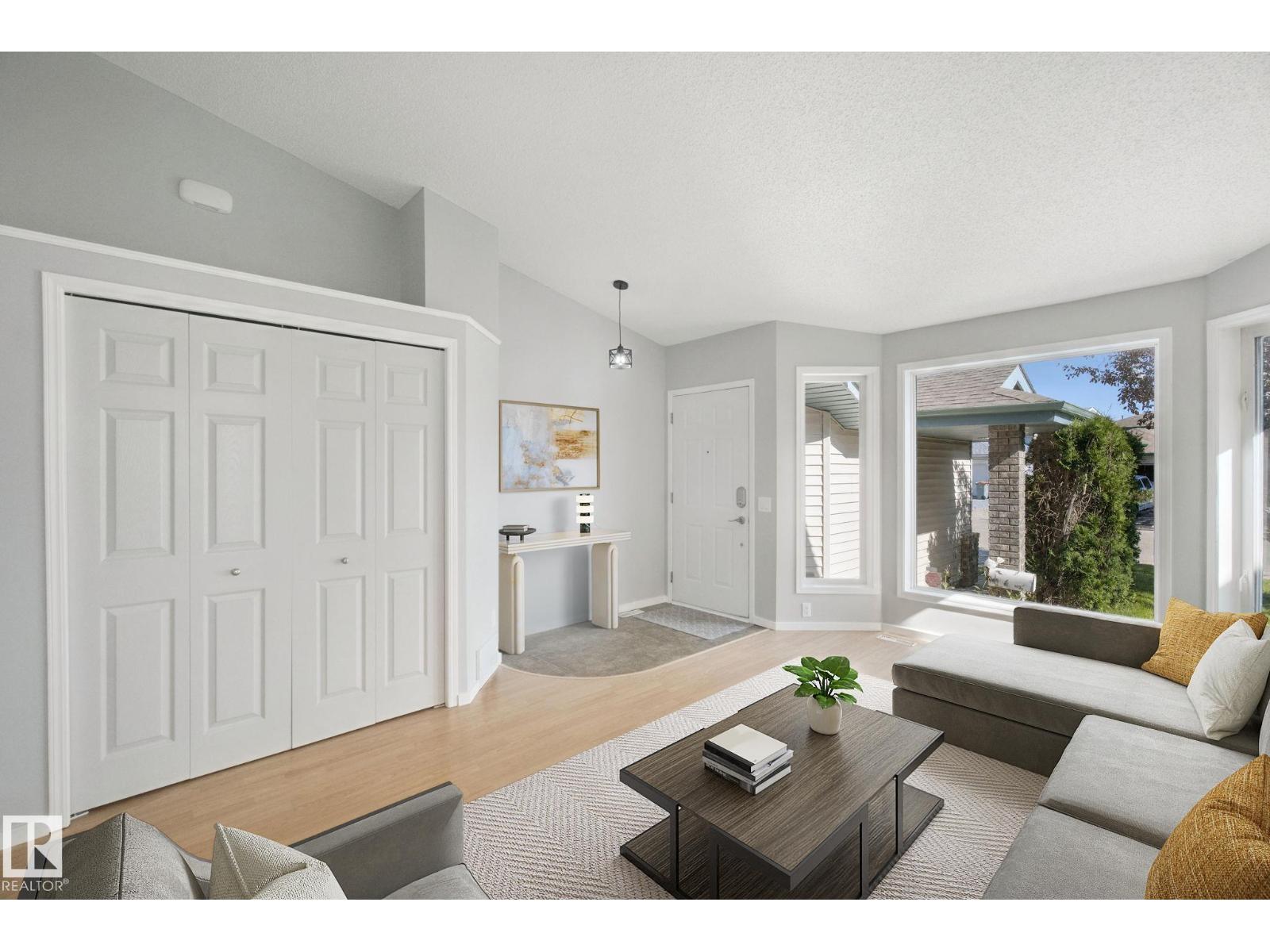 24 La Costa Fairway Cl Property Photo 6