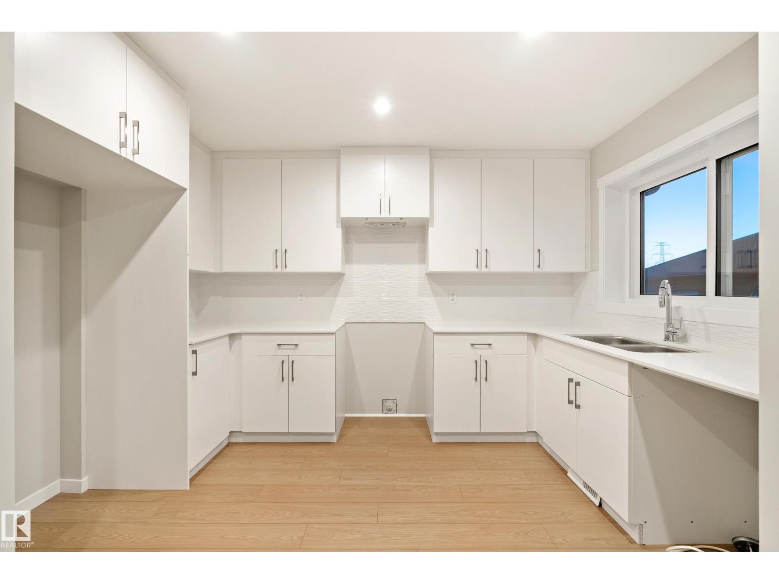 17216 4 Street Nw Property Photo 13
