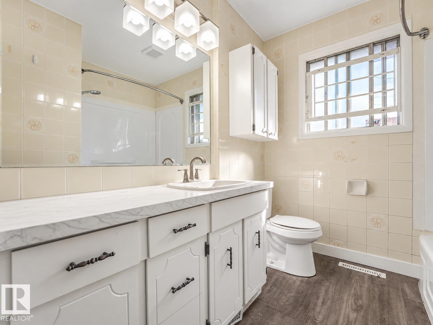 13540 110 St Nw Property Photo 17